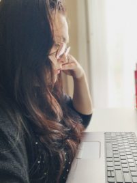 Blue Blocking Lenses, eyewear, blue blockers, eyeglasses, lenses for blue light, computer glasses, blue blocking eyeglasses