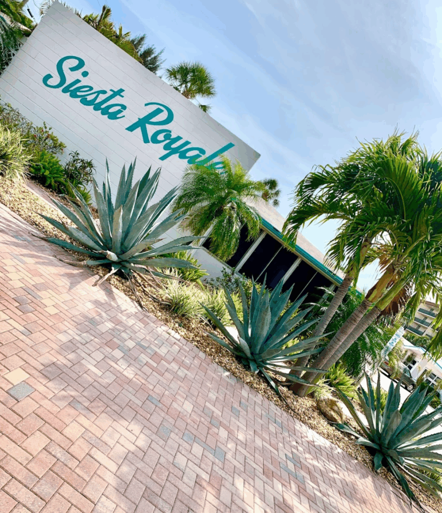 Siesta Royale rentals for a Siesta Key Travel Guide