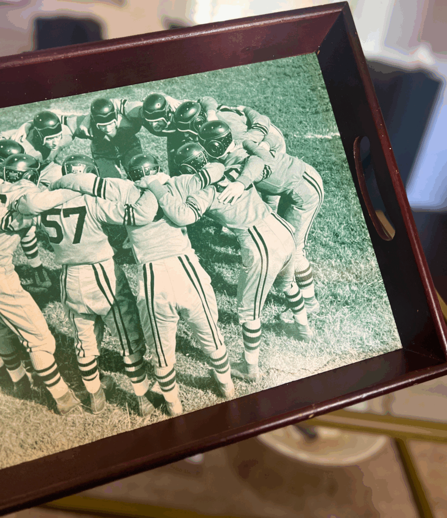 Vintage serving tray for a Ralph Lauren Christmas trend