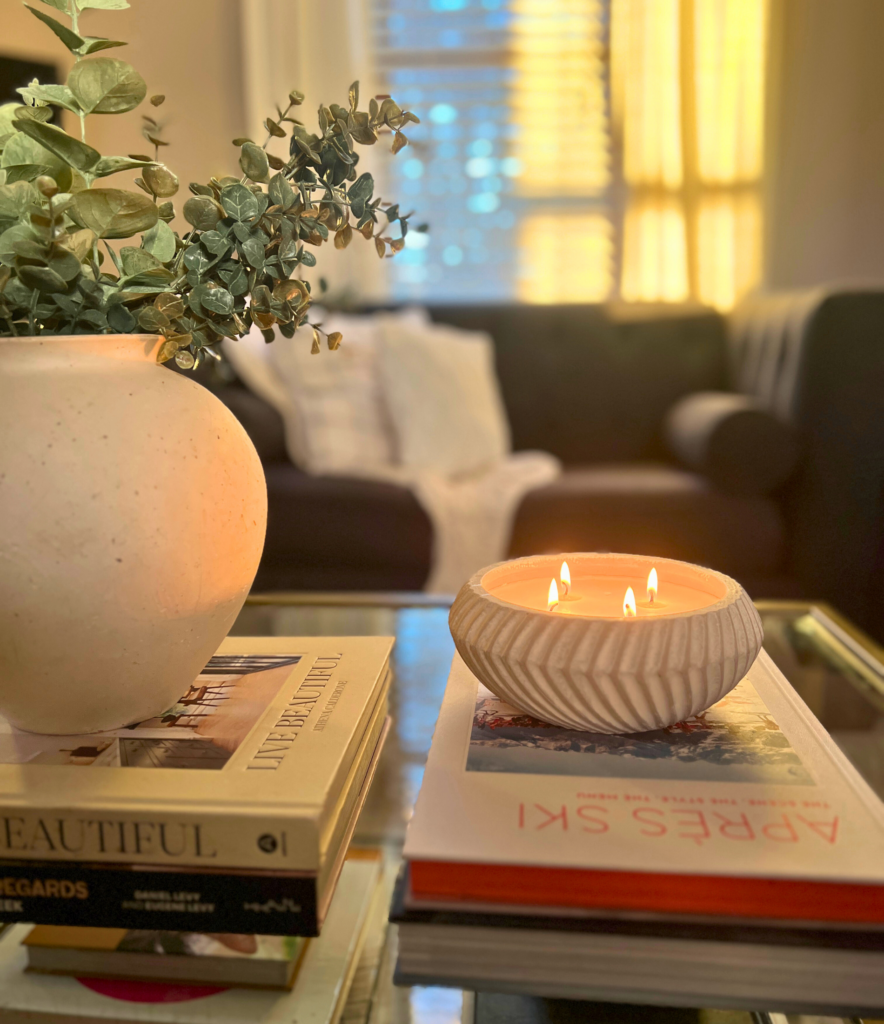 cozy winter decorating ideas in a neutral living room